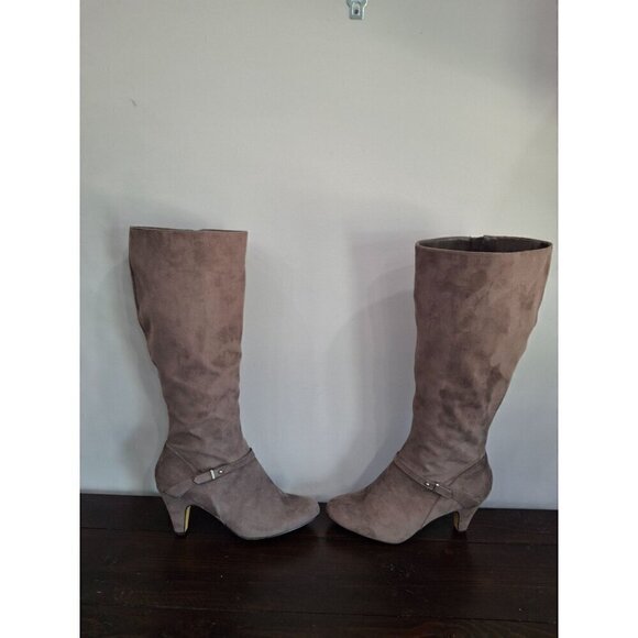 Bella Vita Sasha Gray Faux Suede Knee Boots/NWOB, Sz. 11N - Picture 4 of 9